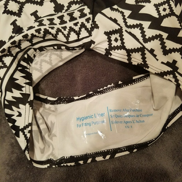 ❣ ONE PIECE BATHING SUIT❣ Aztec print NWT - Picture 6 of 7